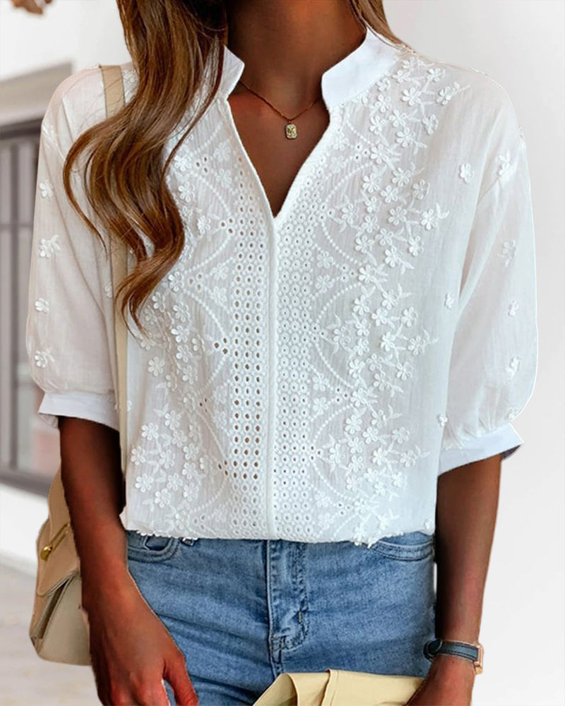 Valentina Blouse pour Femme – Décolleté en V, Manches Bouffantes et Détails Patchwork