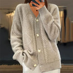 Lena Cardigan en cachemire pour femme – Veste élégante avec boutons premium
