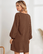 Mila Vestido Mini Mujer – Lunares, Escote en V, Manga Larga y Tejido Suave