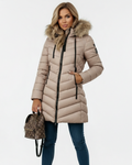 Isabella Giacca Imbottita Donna – Cappuccio con Pelliccia Sintetica e Design Chevron