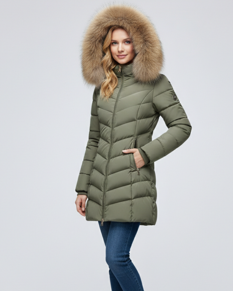 Isabella Chaqueta Acolchada para Mujer – Capucha con Pelo Sintético y Diseño Chevron
