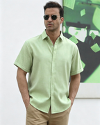 Noah Camisa Lino Hombre – Manga Corta, Cuello Clásico y Botones Ocultos