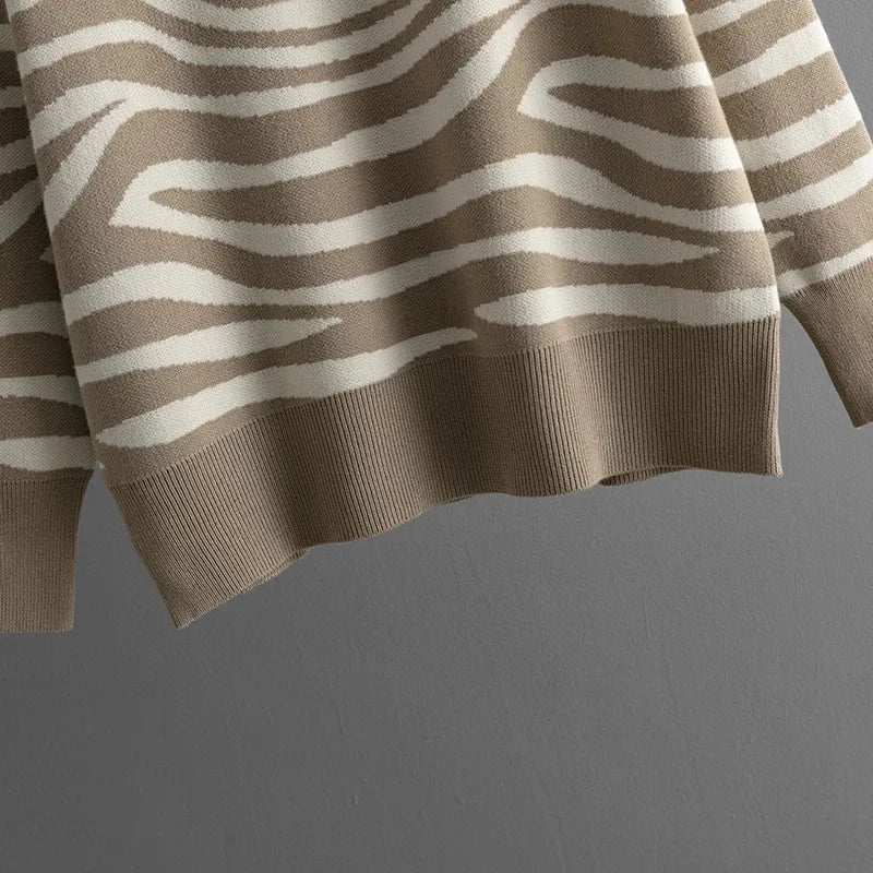 Delaney Completo in Cashmere da Donna – Set Zebra Elegante e Morbido Chic