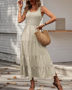 Serena Vestido Midi Mujer – Sin Mangas, Volantes, Cuello Cuadrado y Corte Fluido