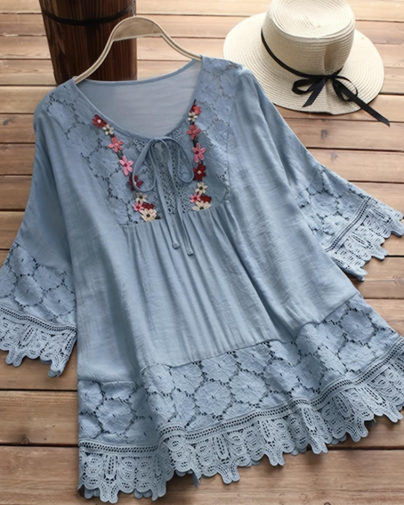 Savannah Blusa Boho Mujer – Bordado Floral, Encaje, Escote en V y Manga Campana