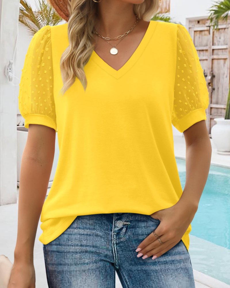 Sophie Blusa Mujer – Escote en V, Manga Abullonada y Textura Swiss Dot Elegante
