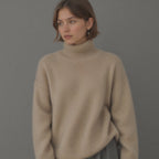 Sydney Jersey Oversize de Cachemir para Mujer – Suéter Cuello Alto Elegante Premium